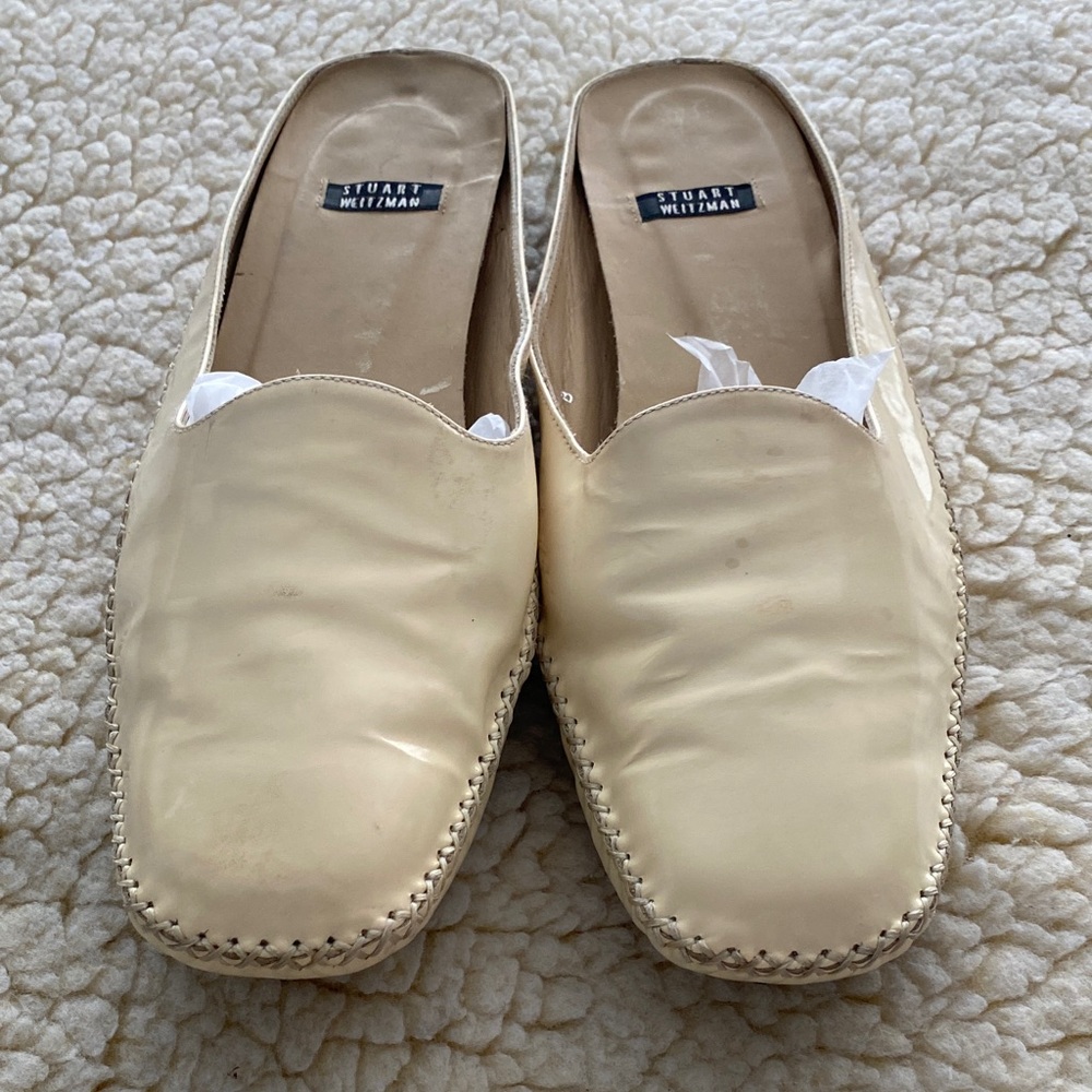 Women’s Stuart Weitzman Cream  patent Leather Slip-On Mules 10.5  Shoes Flats